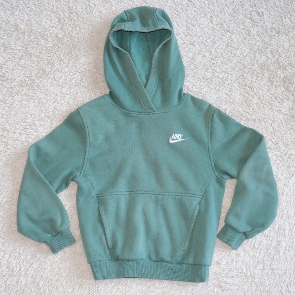 Kids Size Small Nike Sportswear Club Fleece Hoodie, Bicoastal Green